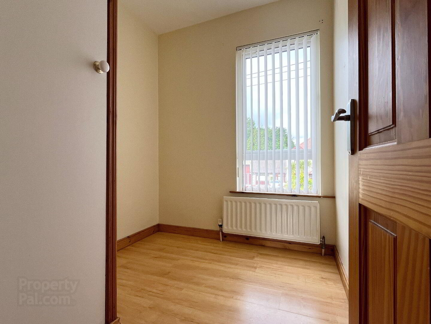 34 Gilford Road 21 of 29