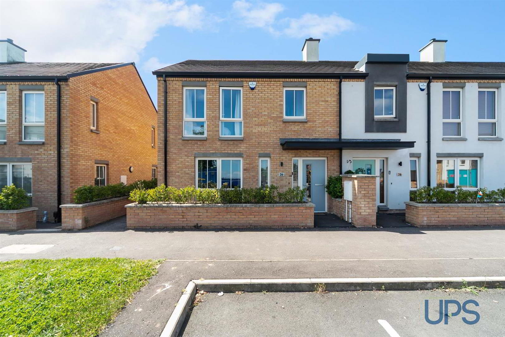 26 Blacks Gate Crescent 28 of 28