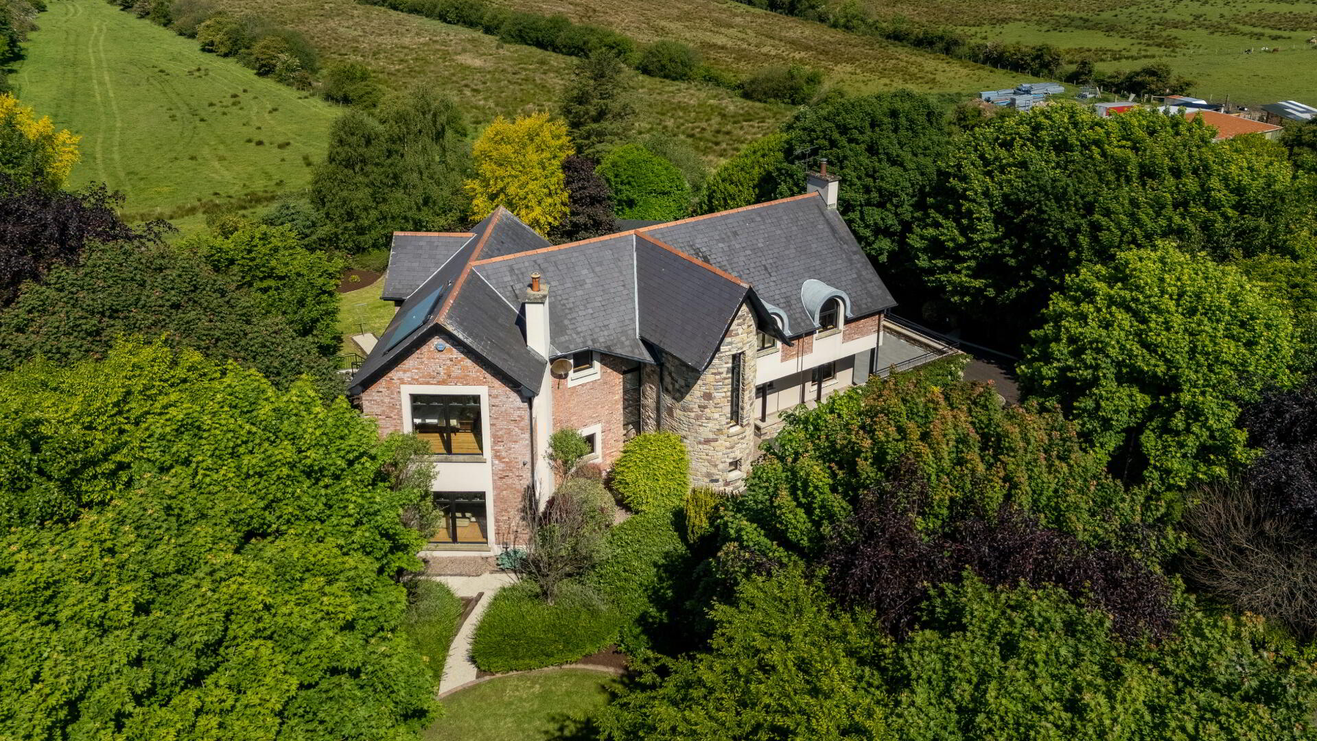 Ballymote, 76 Derry Road 26 of 57