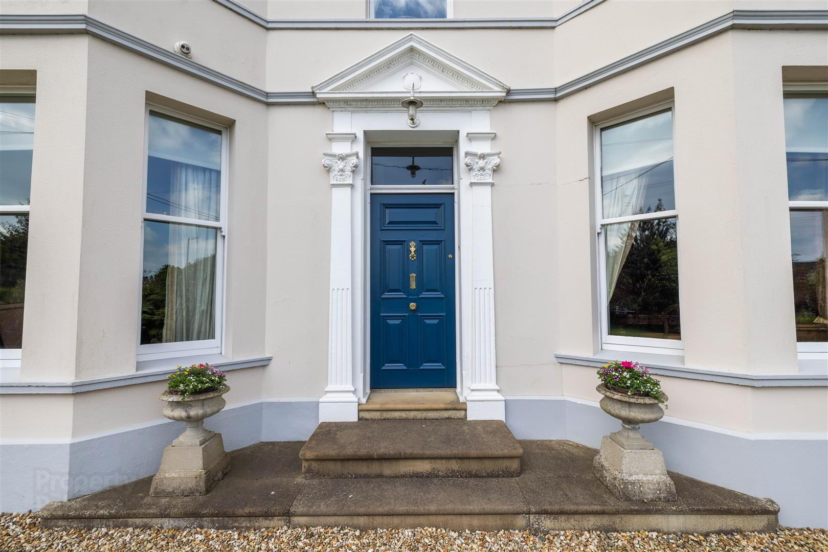 property description image