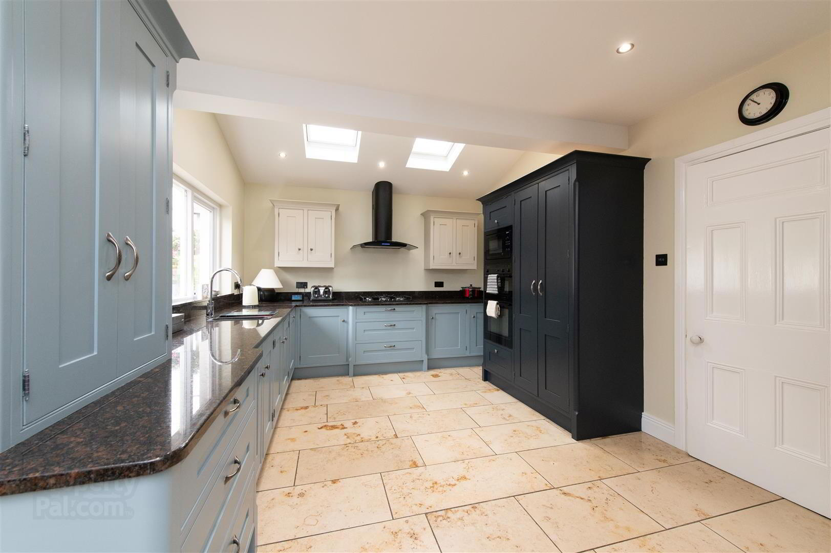 29 Newry Road 14 of 77