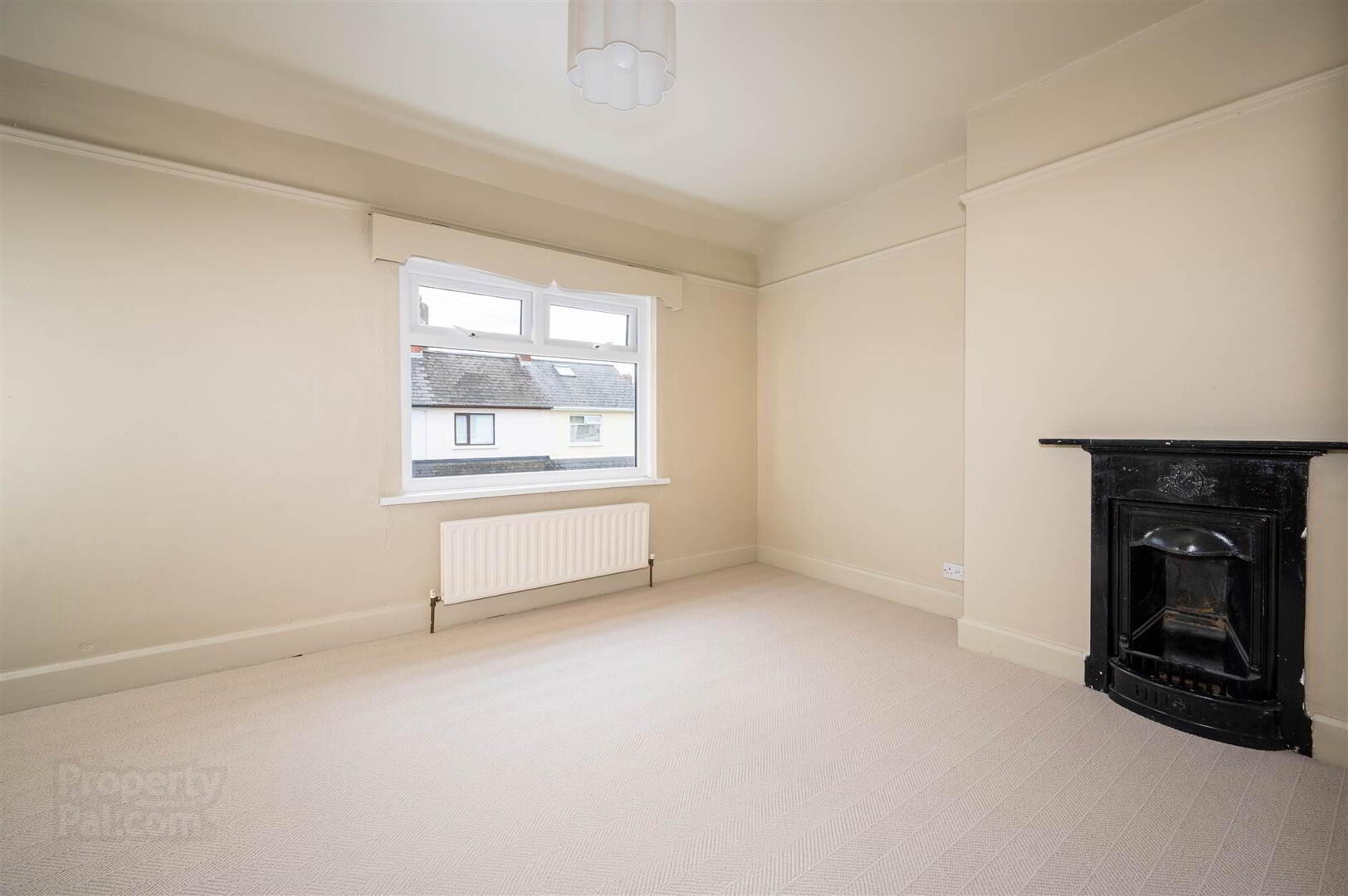 11 Willowholme Crescent 15 of 21