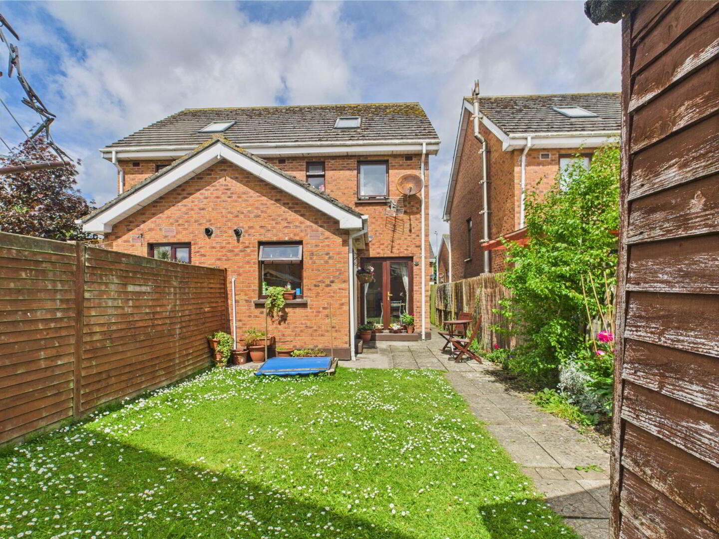 63 Rathstewart Crescent 30 of 33