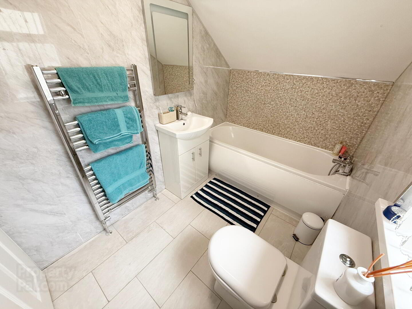 26 Cloyfin Road 16 of 23