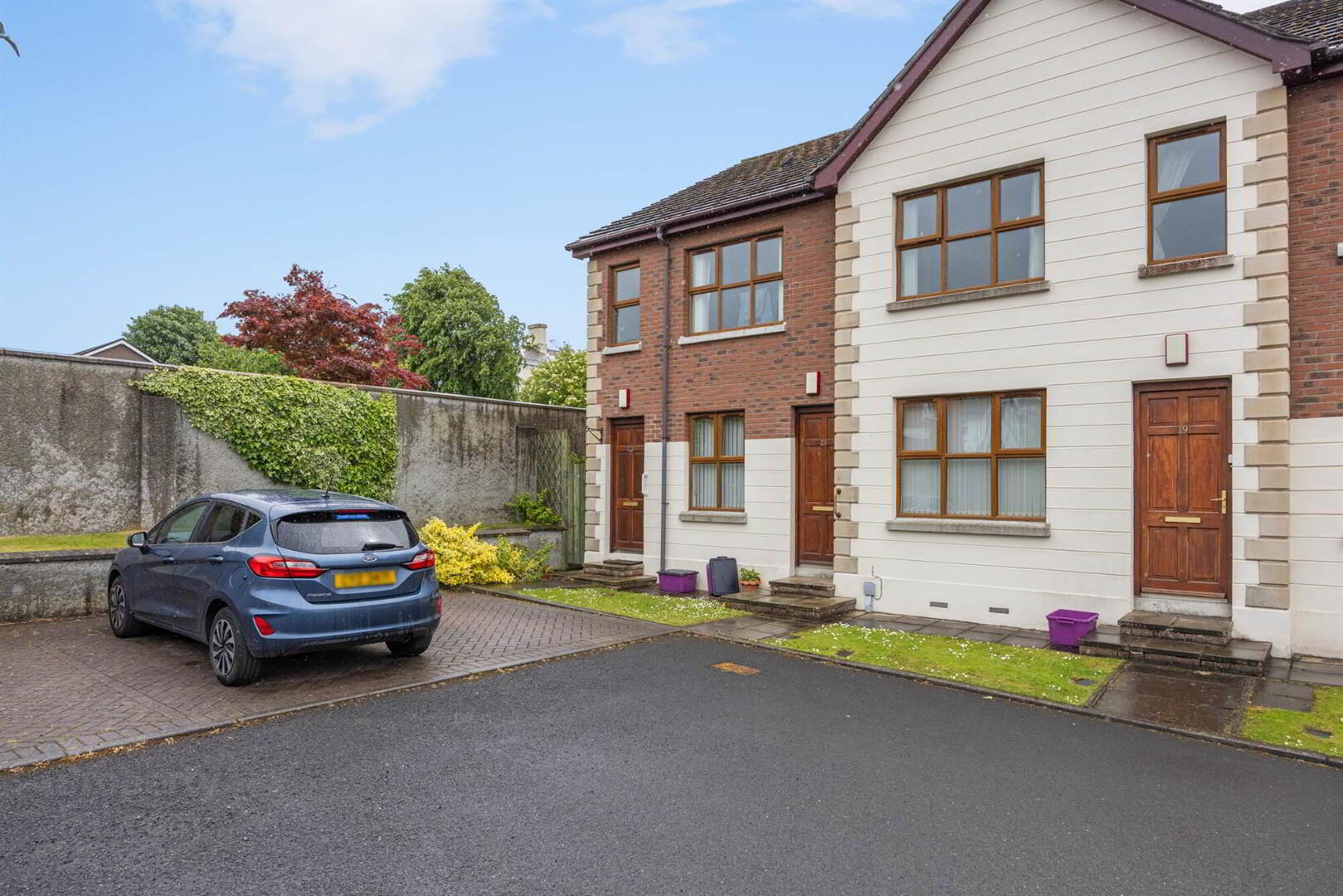 property description image