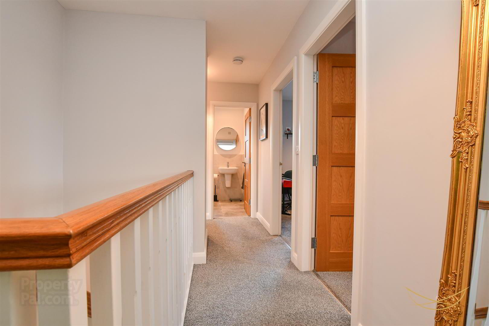 72 Upper Gateside Grove 23 of 41