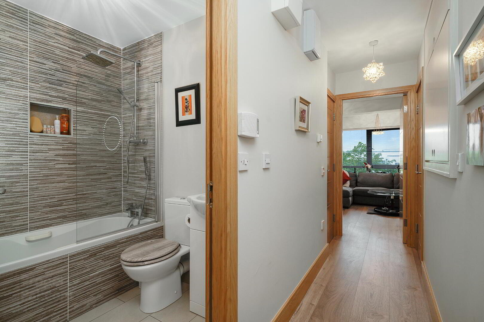 2 Rosse Court Avenue 26 of 30