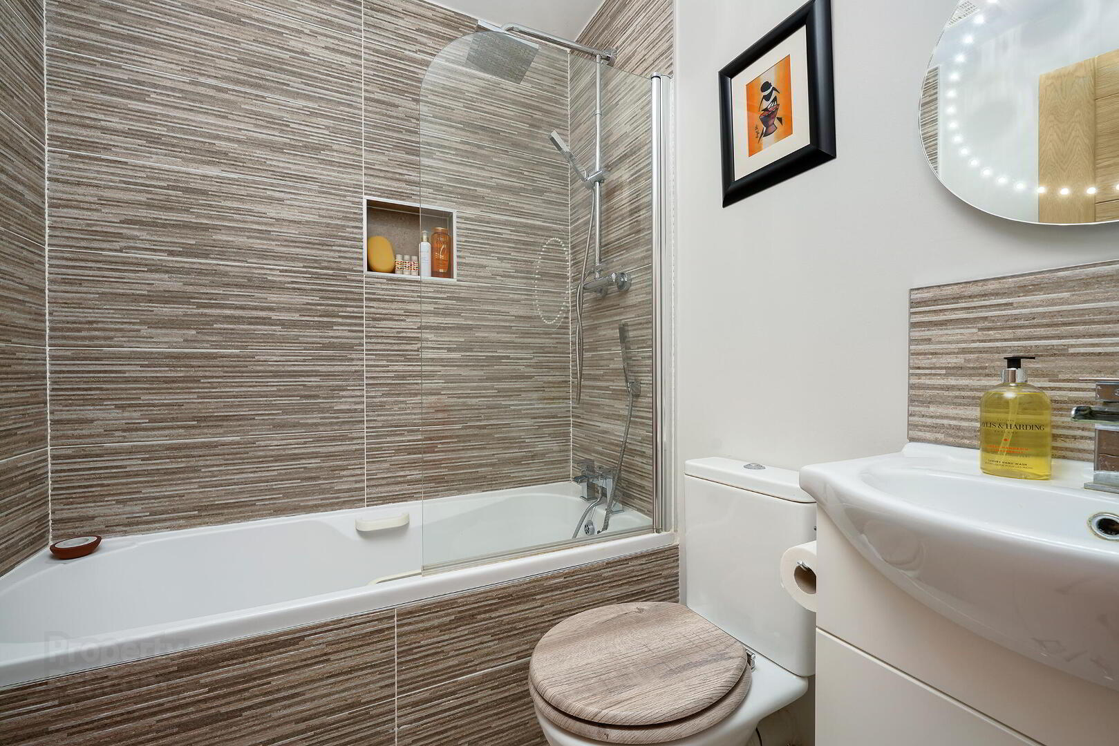2 Rosse Court Avenue 28 of 30