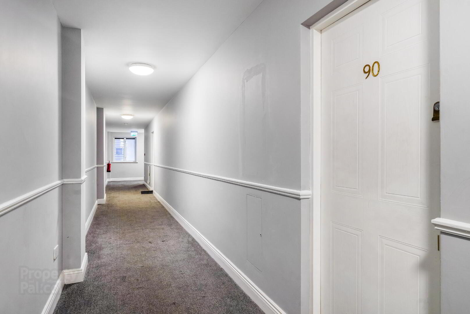 90 Kings Court 3 of 11