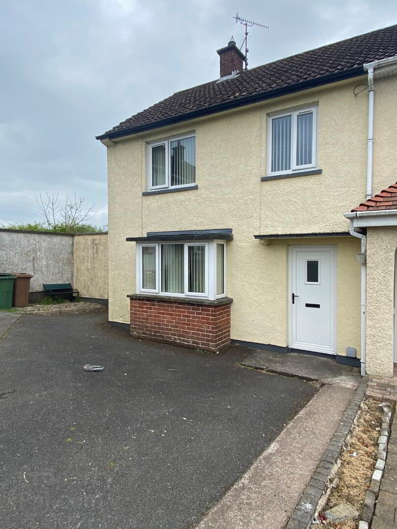 34 Crossmore Gardens 1 of 1