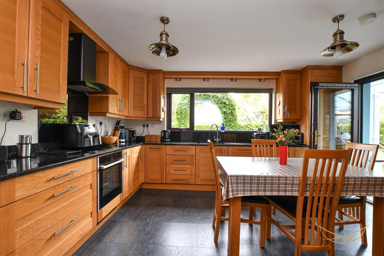 33 Watch Hill Road 18 of 57