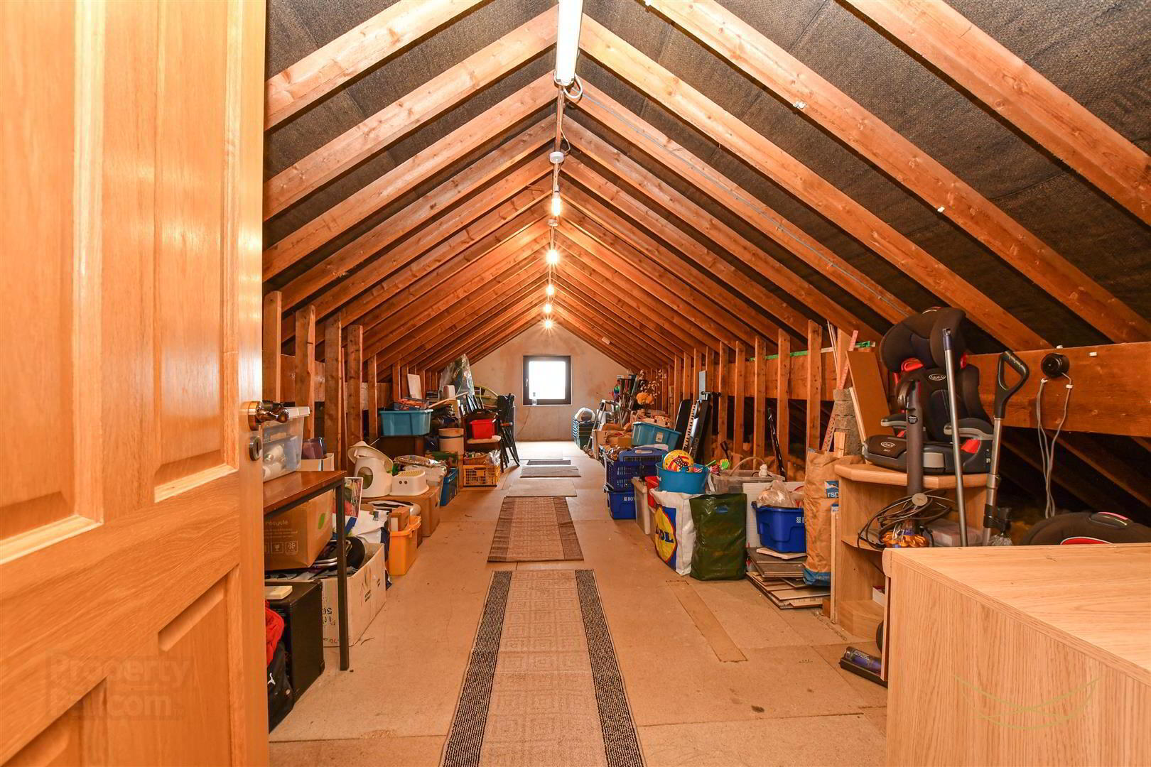 33 Watch Hill Road 38 of 57
