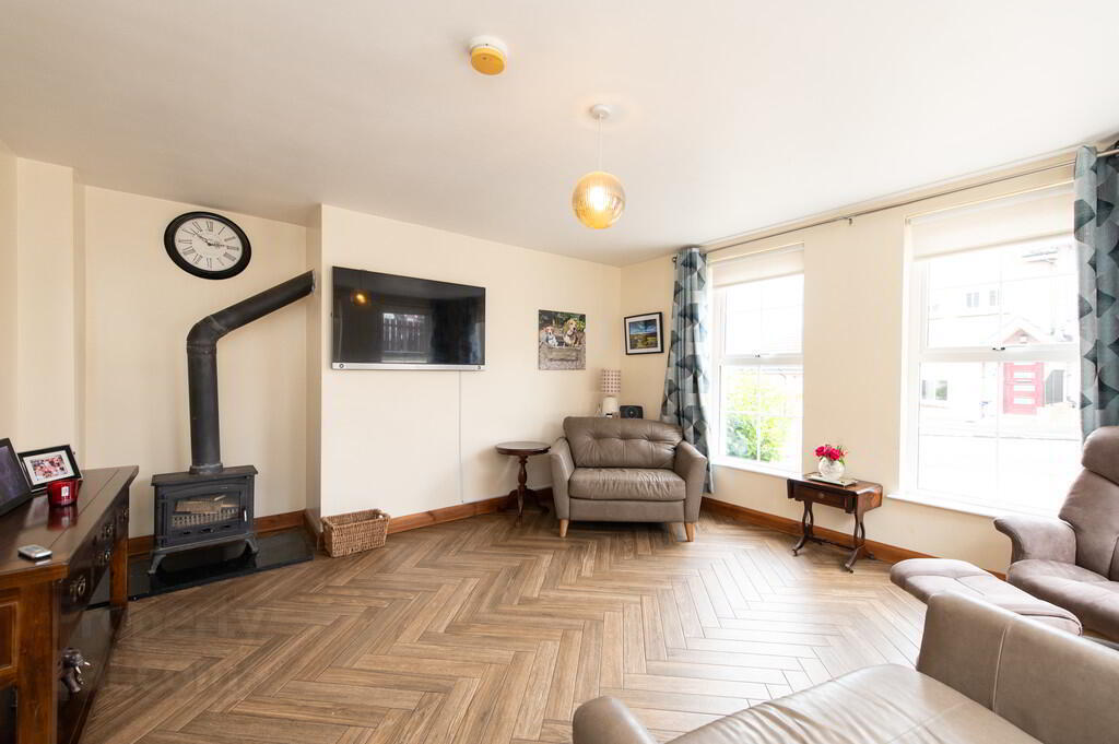 47 Tobar-Glen 4 of 26