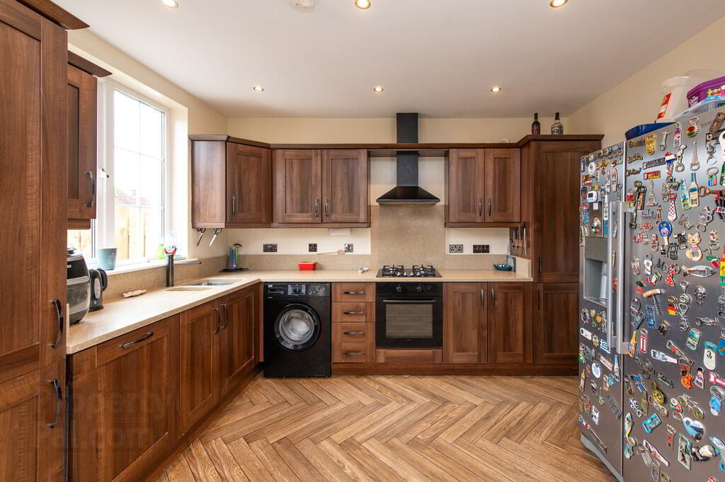 47 Tobar-Glen 8 of 26