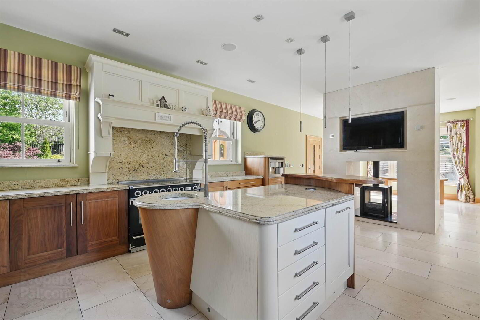 Stonebridge House, 118 Battlehill Road 9 of 36