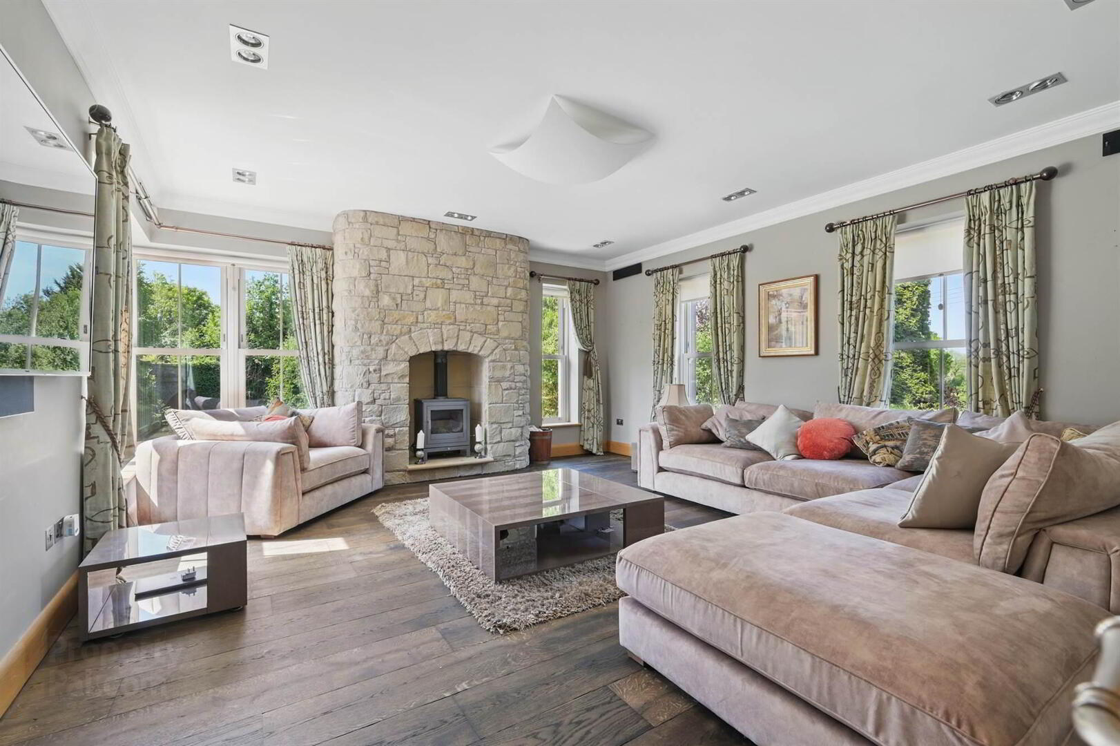 Stonebridge House, 118 Battlehill Road 7 of 36