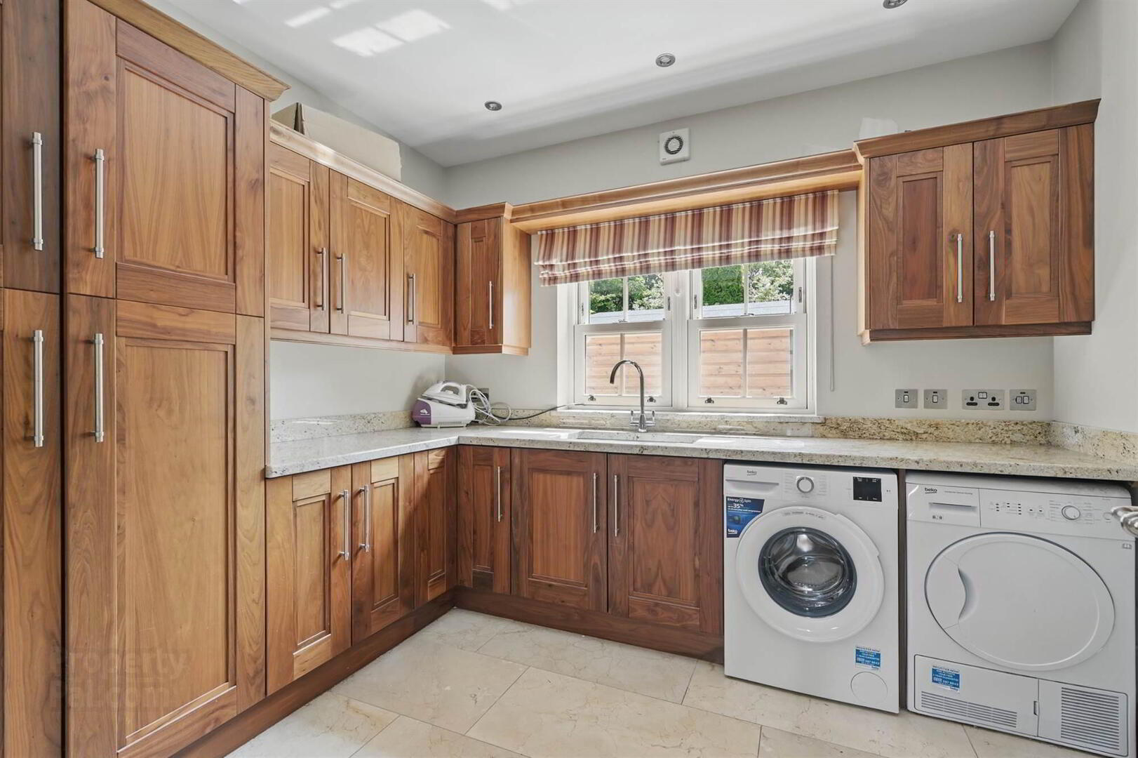 Stonebridge House, 118 Battlehill Road 15 of 36