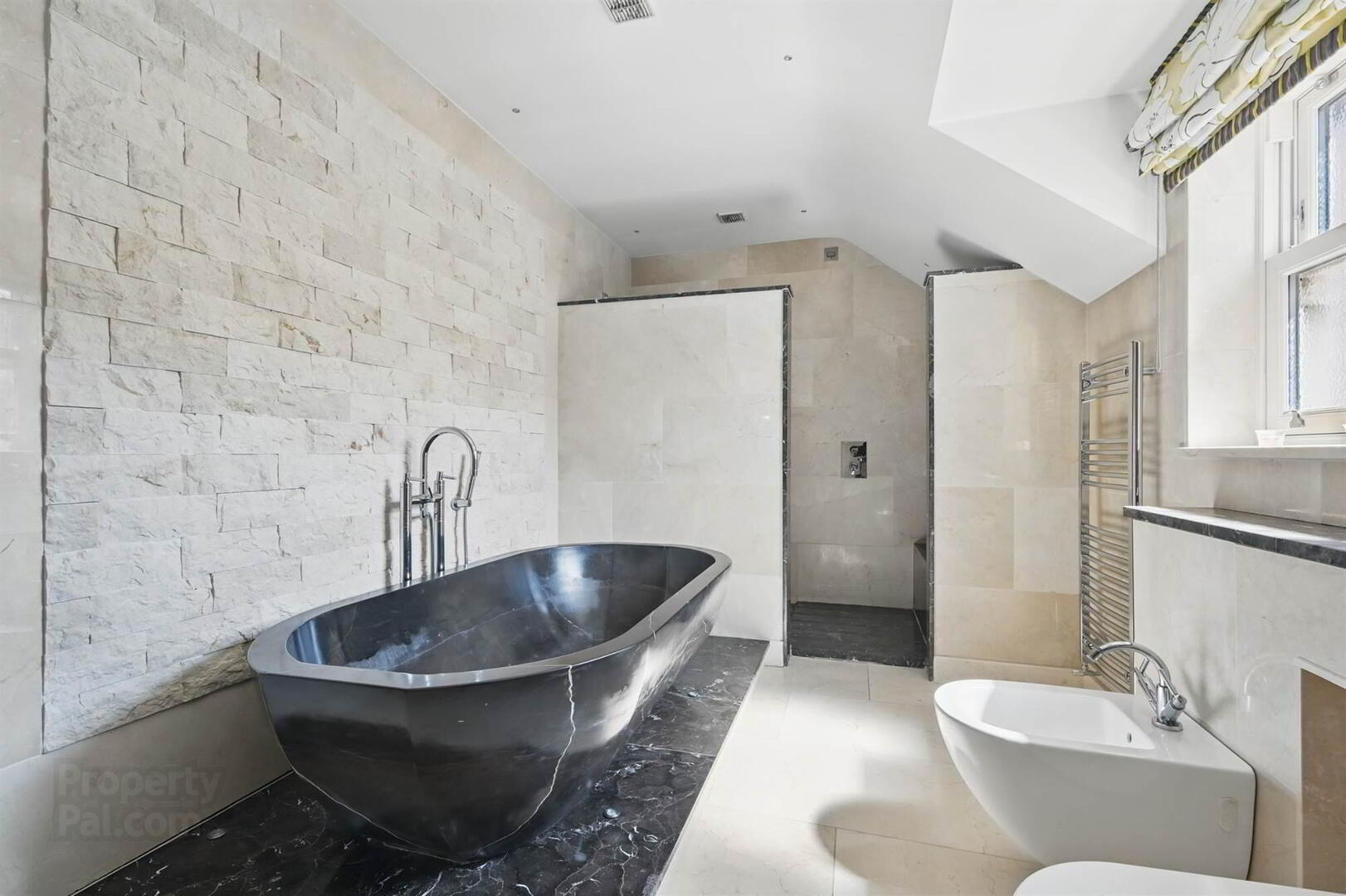Stonebridge House, 118 Battlehill Road 26 of 36
