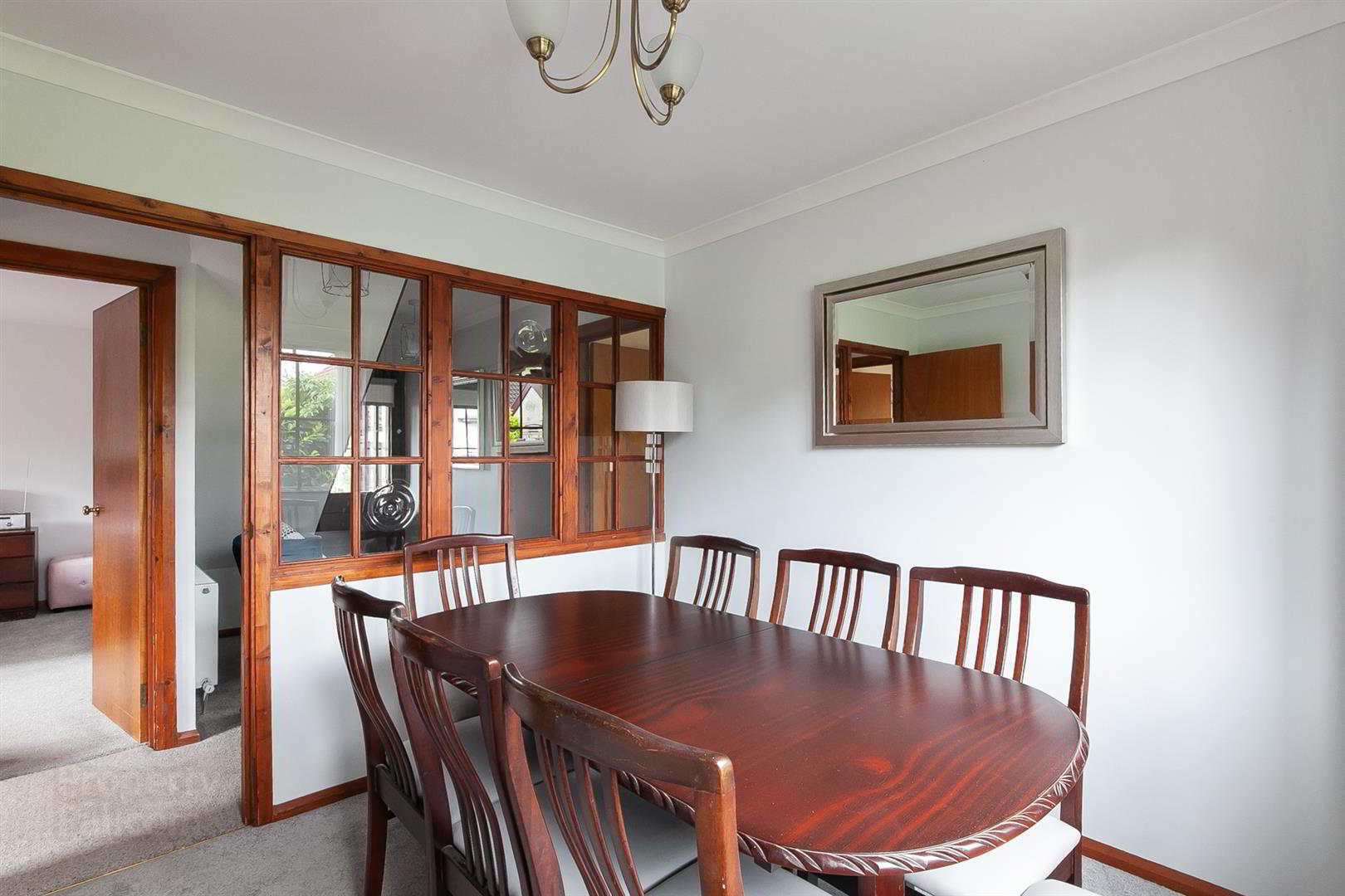 15 Oakfern 9 of 23