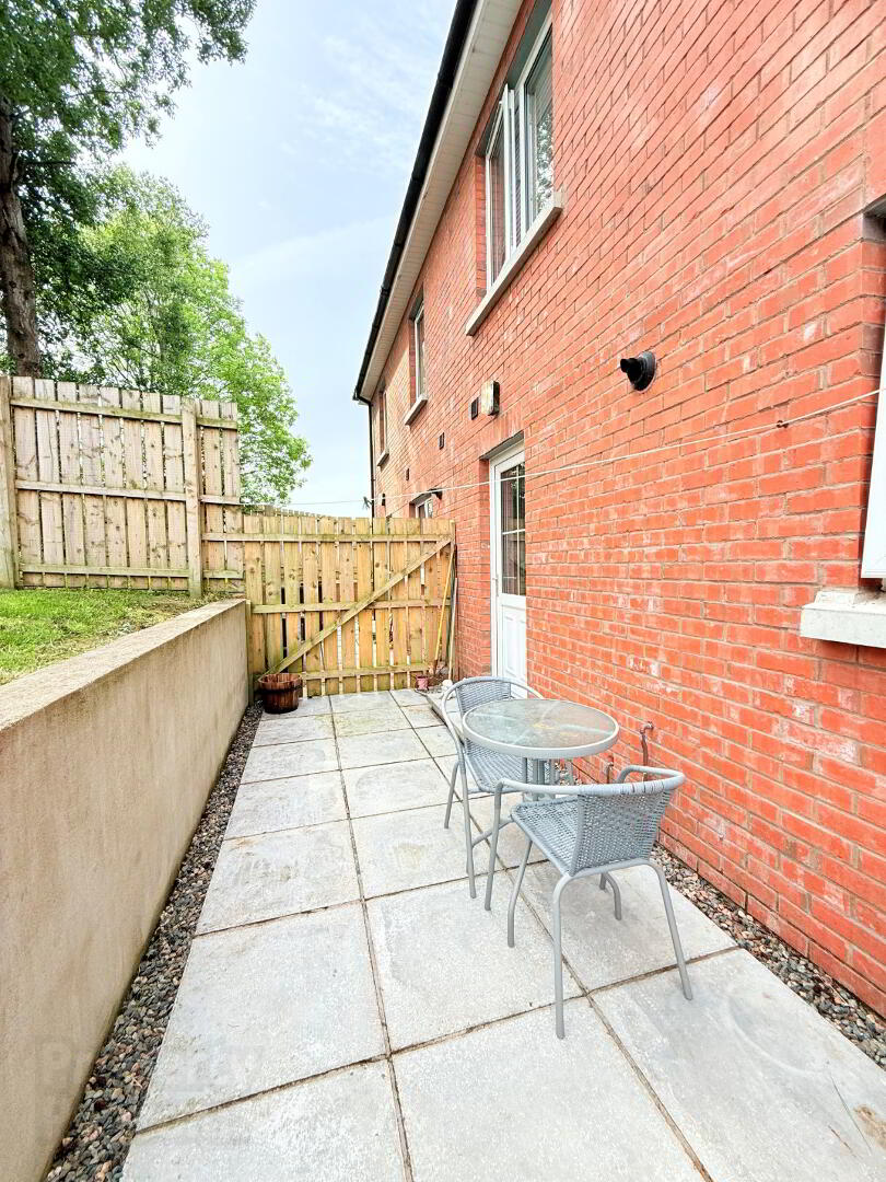 2 Baileys Gate 17 of 20