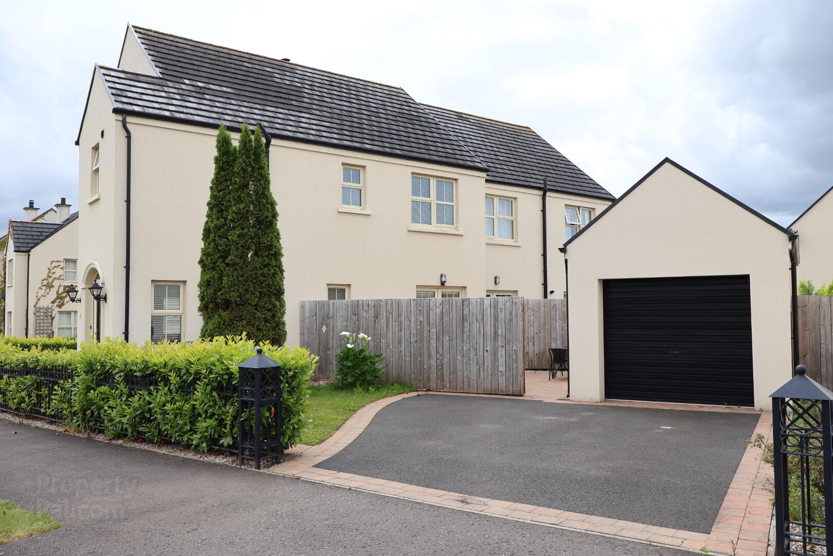 property description image