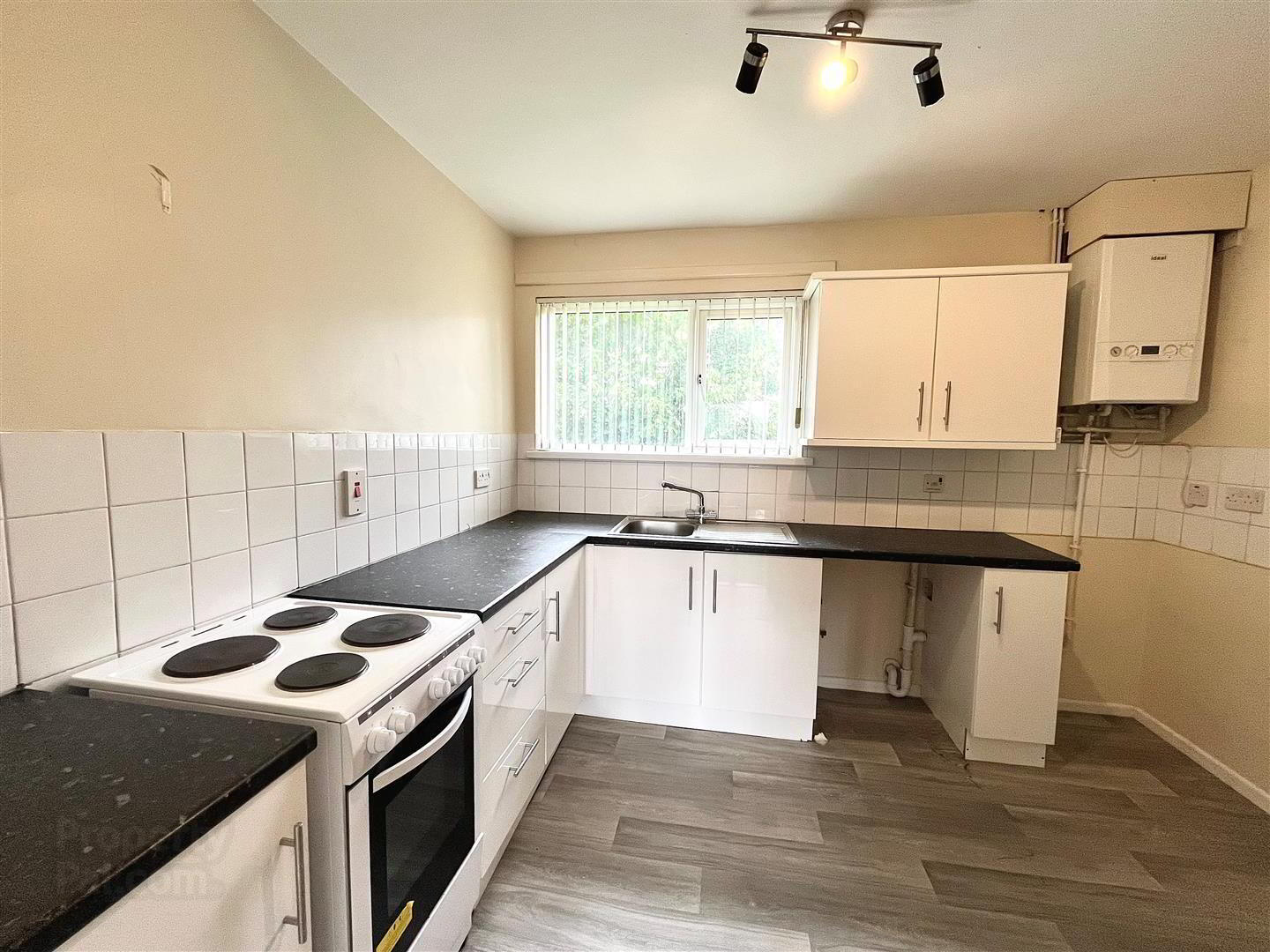 41 Carnreagh Bend 6 of 11