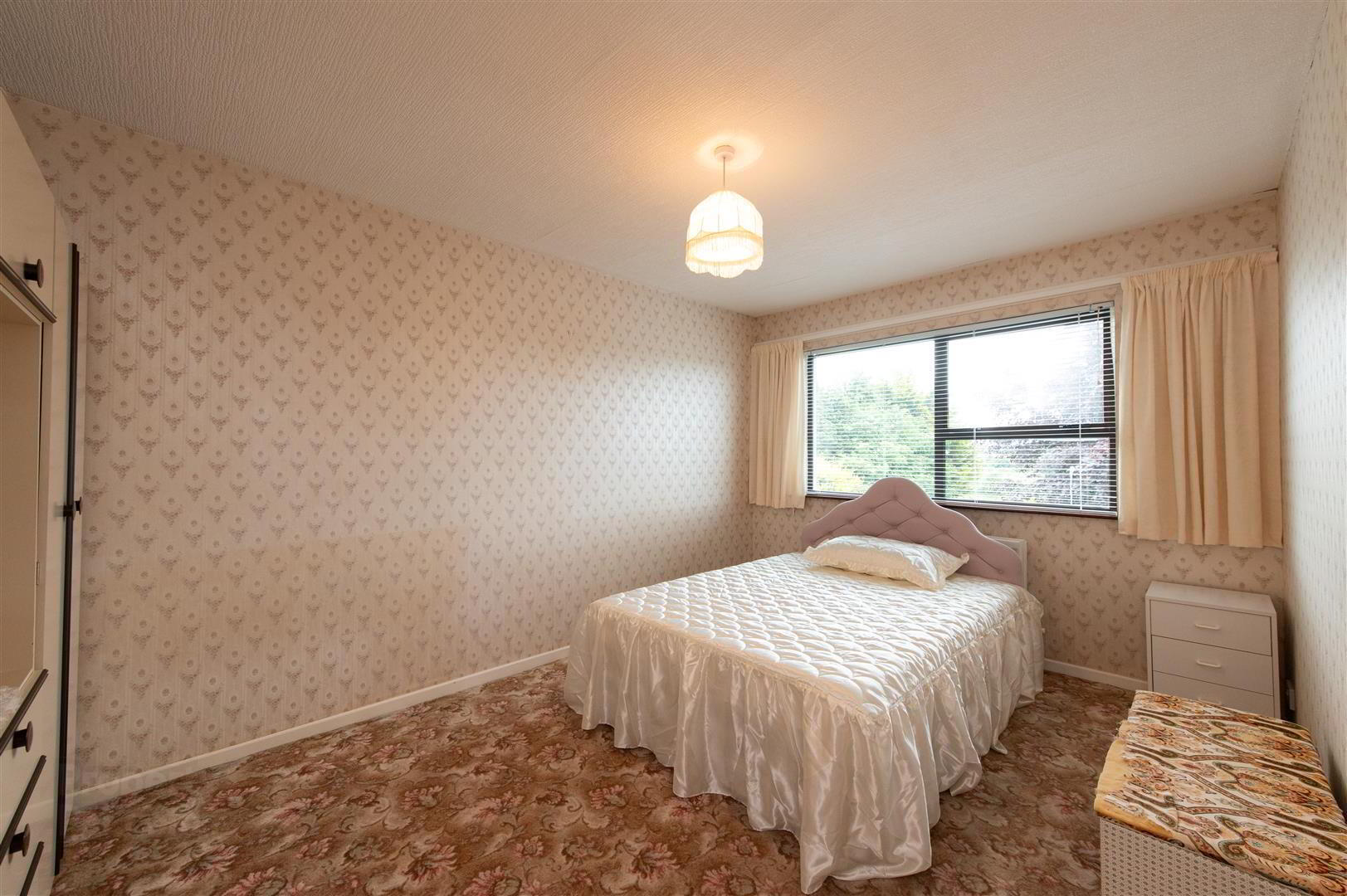 81 Lisburn Road 6 of 31