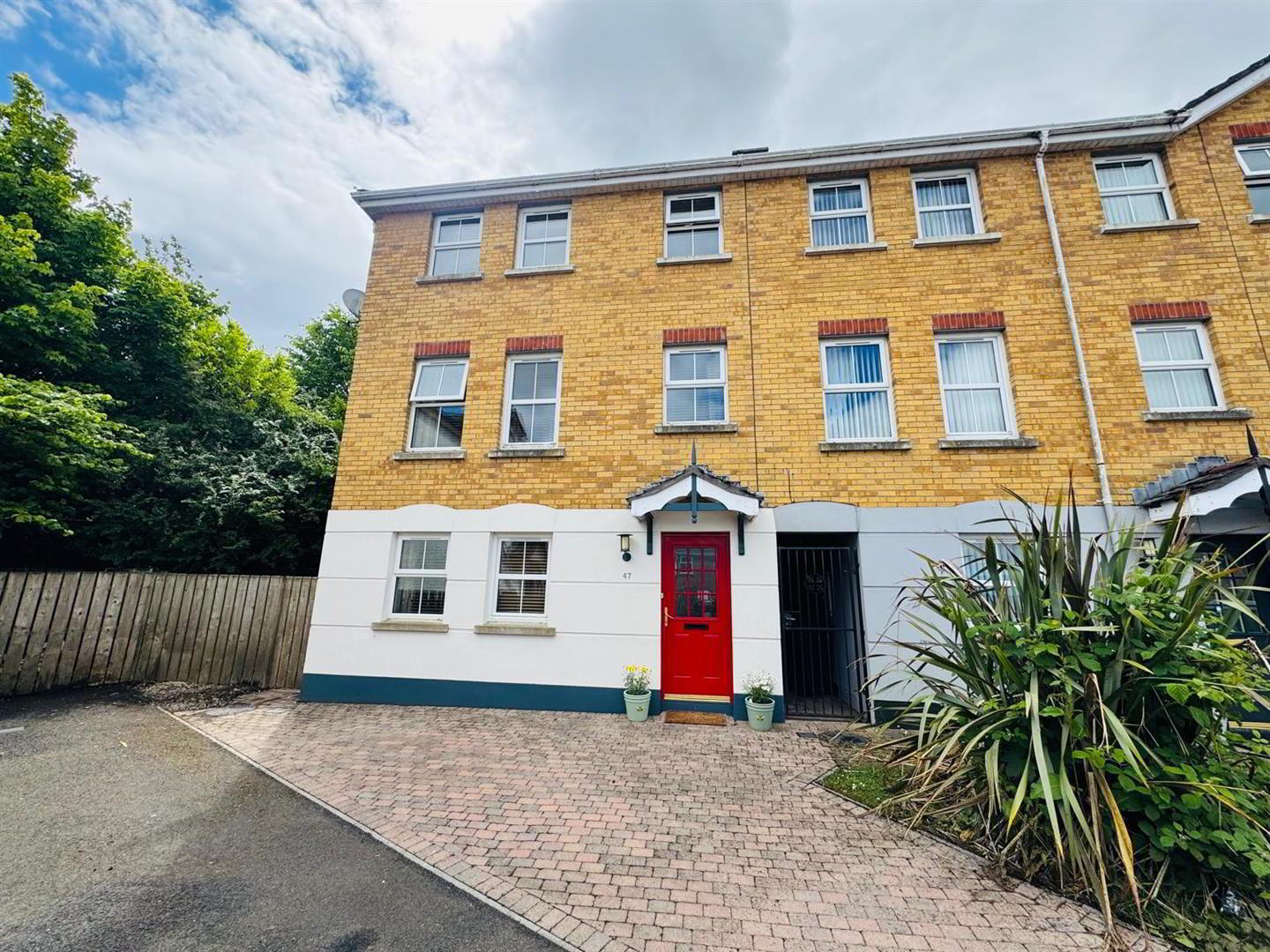 47 Ard Grange 1 of 26