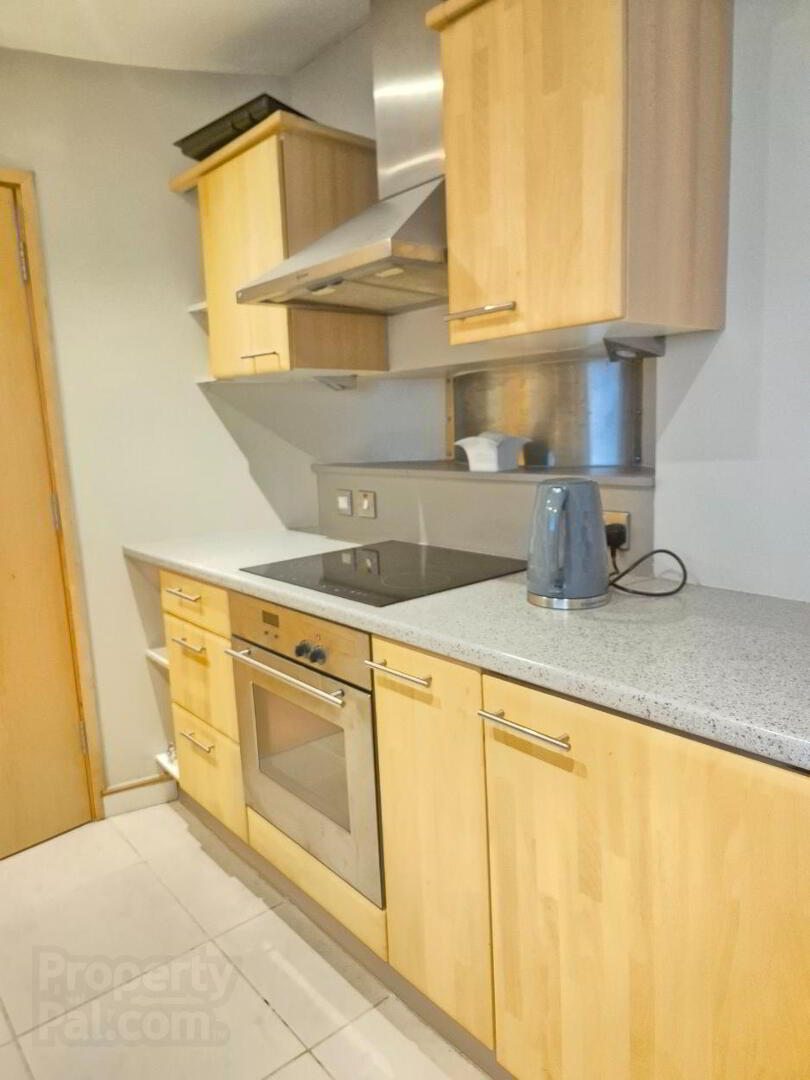 18 Culmore Square 5 of 11