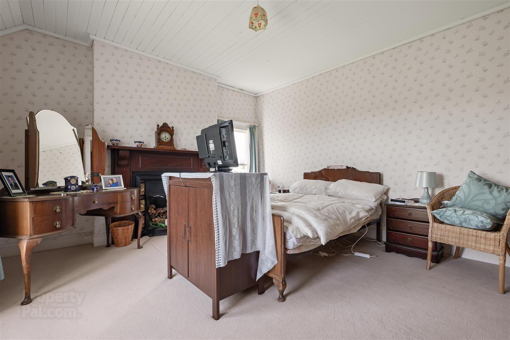 Northleigh, 141 Belfast Road 12 of 20