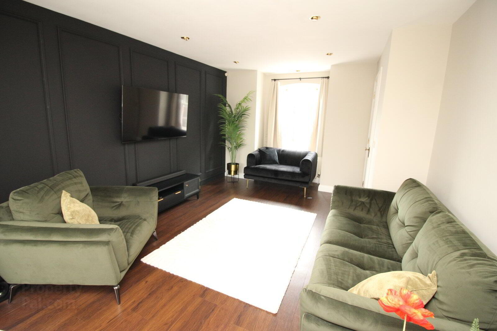 property description image