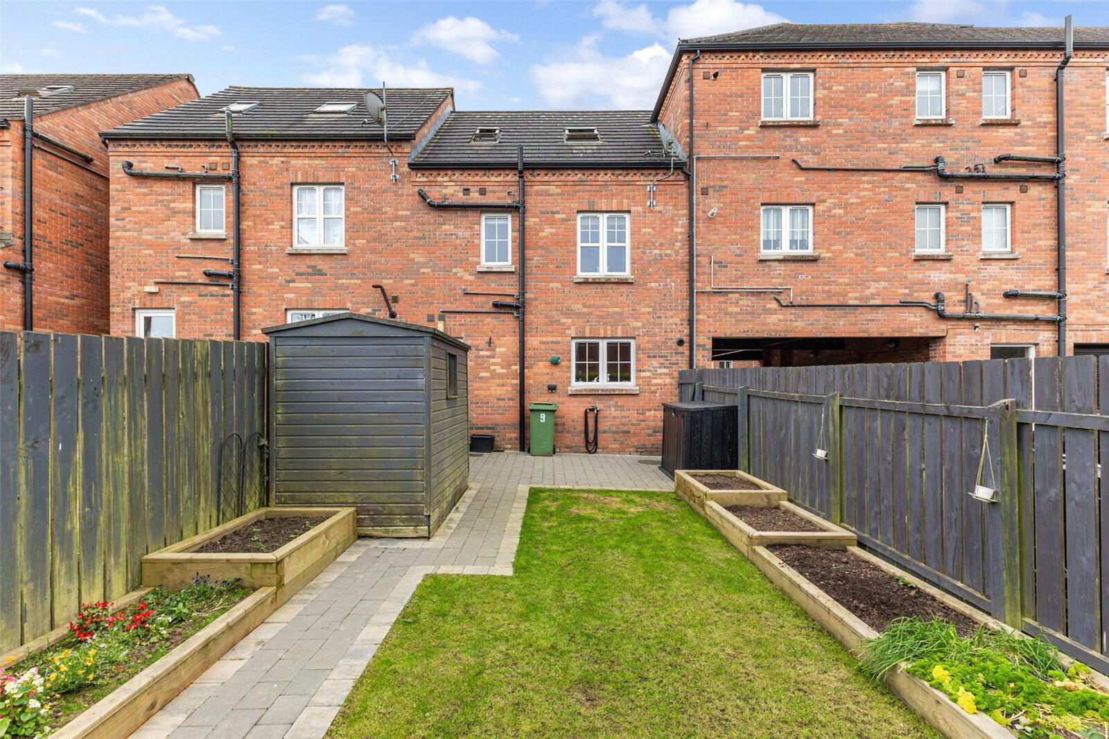 9 Woodgate 24 of 29