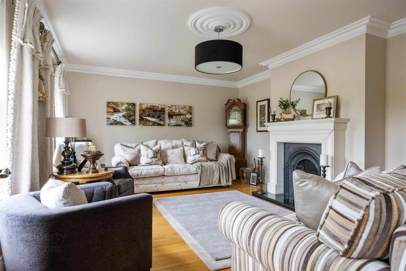 32 Grove Road 9 of 57