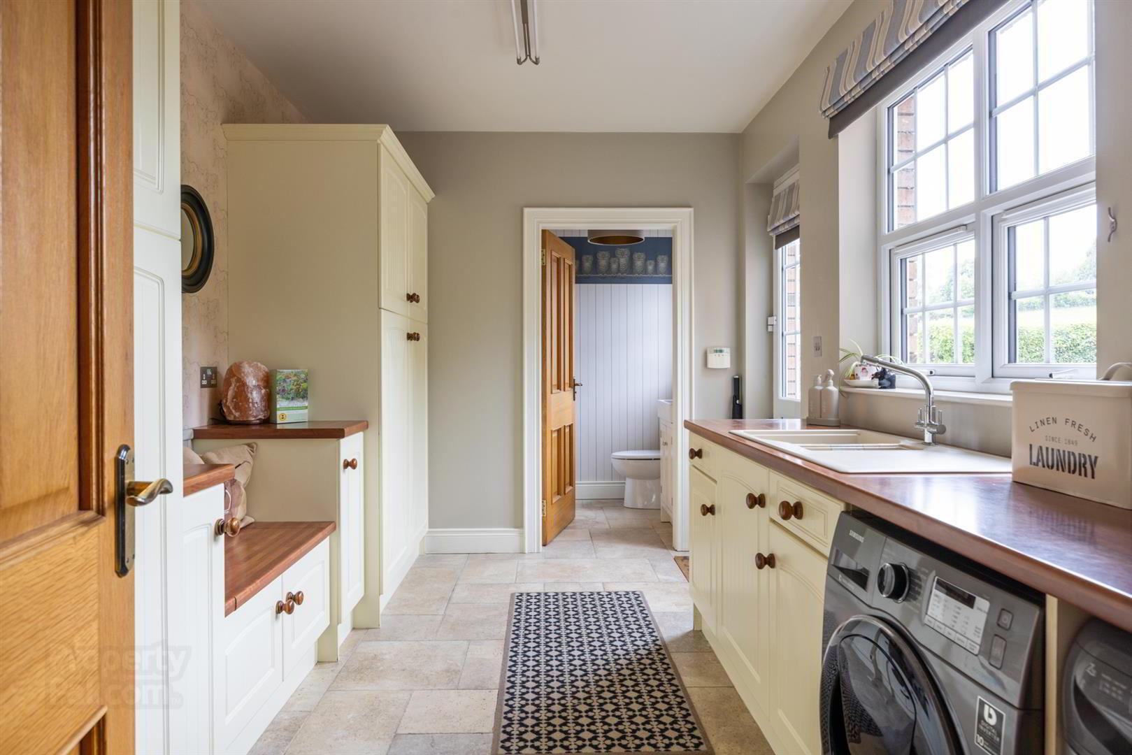 32 Grove Road 23 of 57