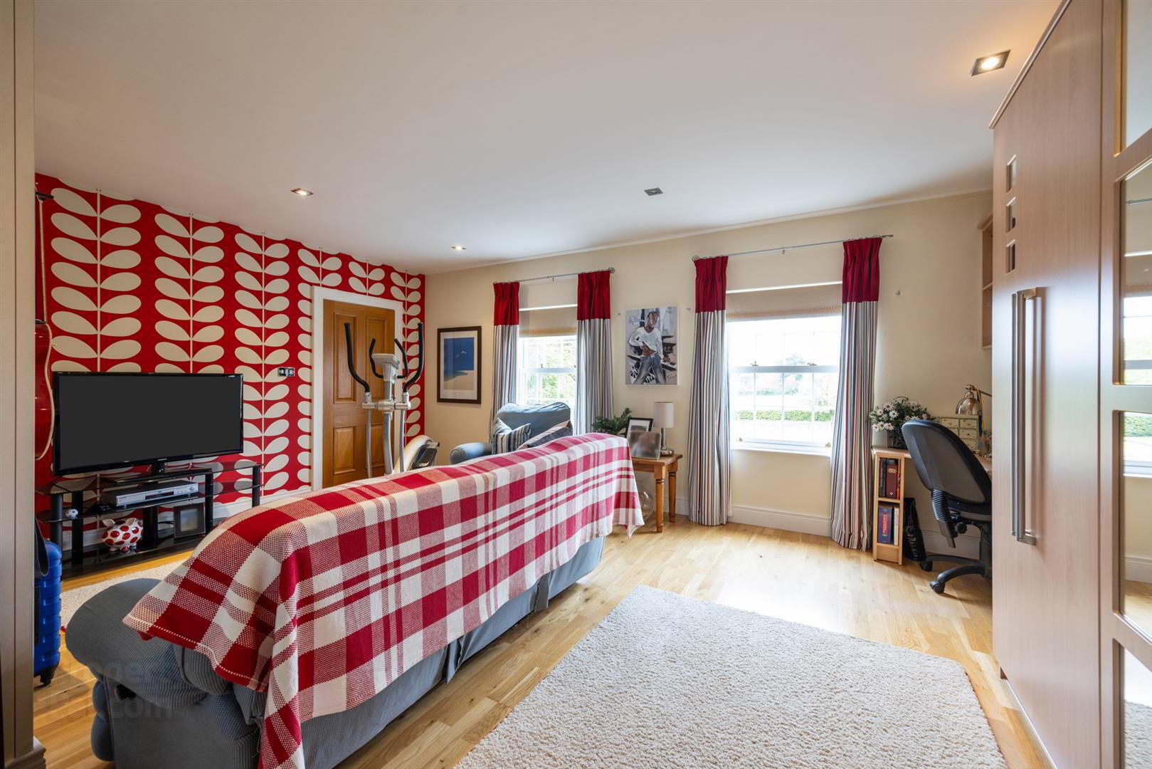 32 Grove Road 37 of 57