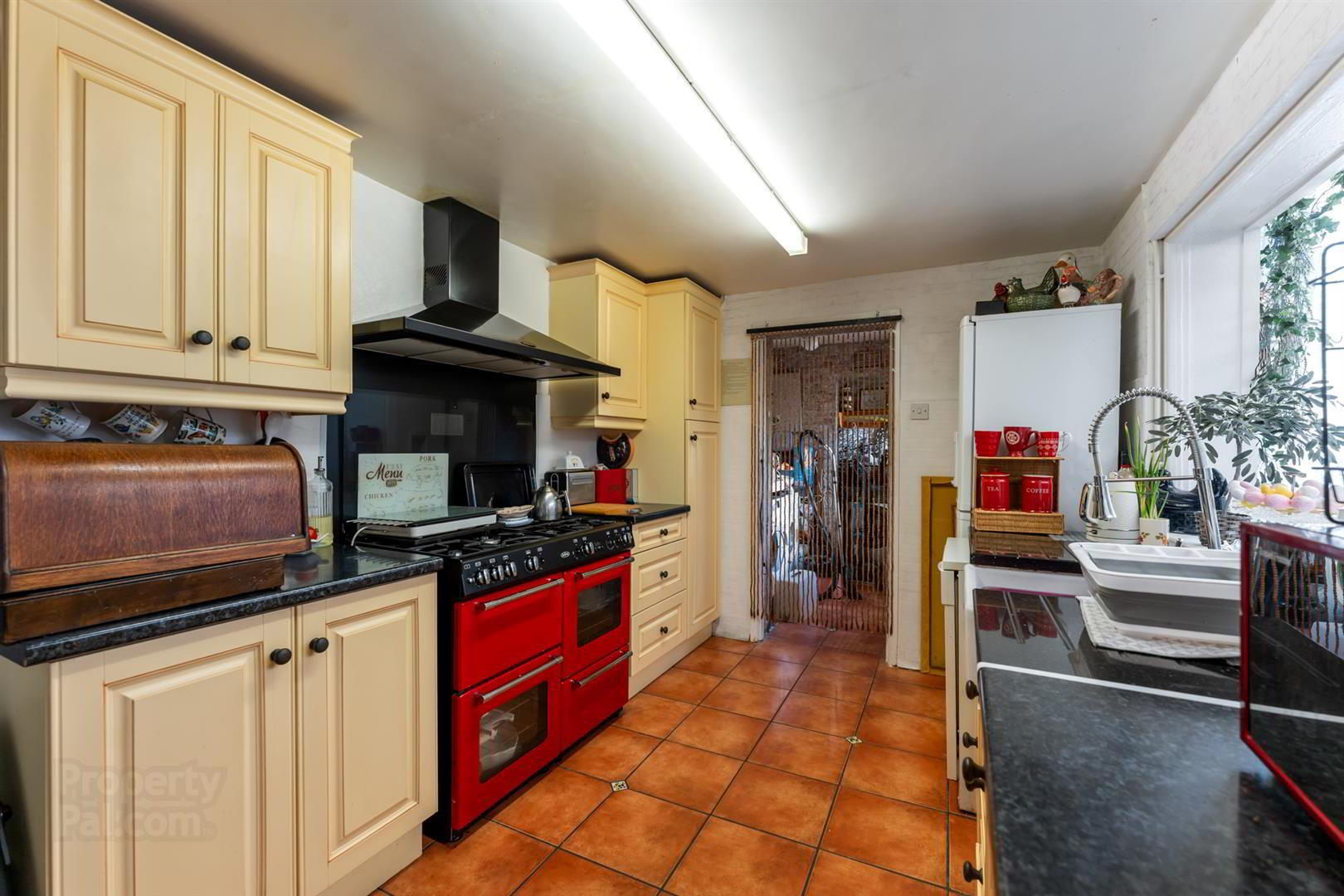 8 Northfield Road 9 of 19