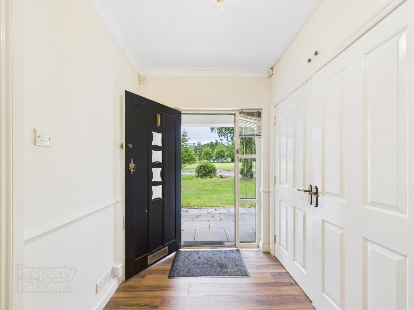 property description image