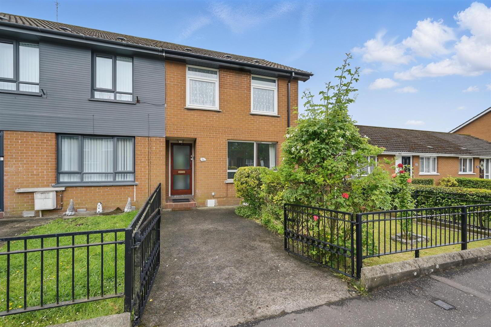 45 Findon Gardens 2 of 18