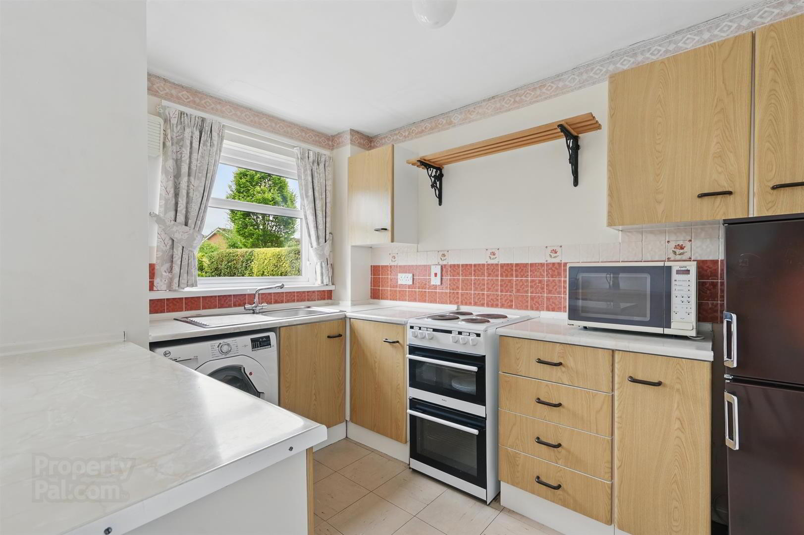 45 Findon Gardens 7 of 18