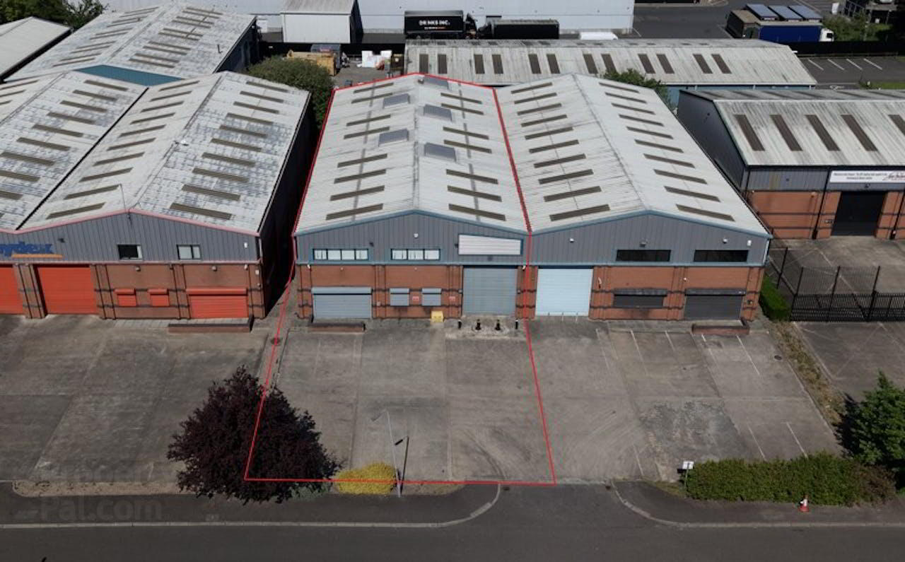 Unit 3, Falcon Way 1 of 6