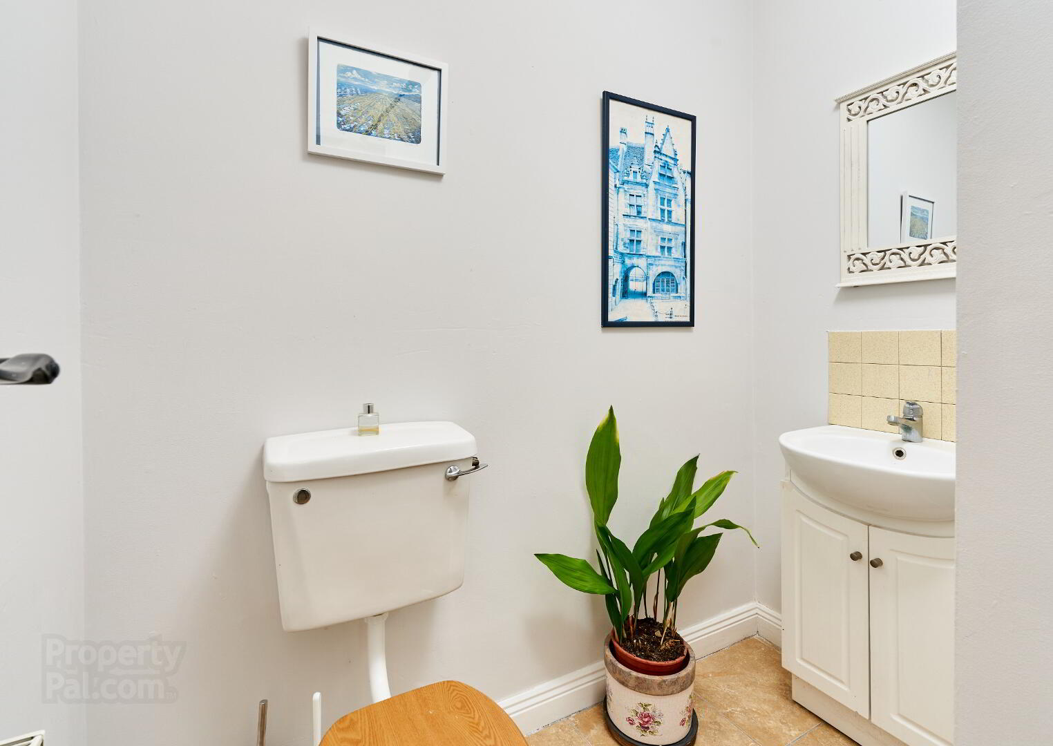 22 St Loman Street 9 of 21