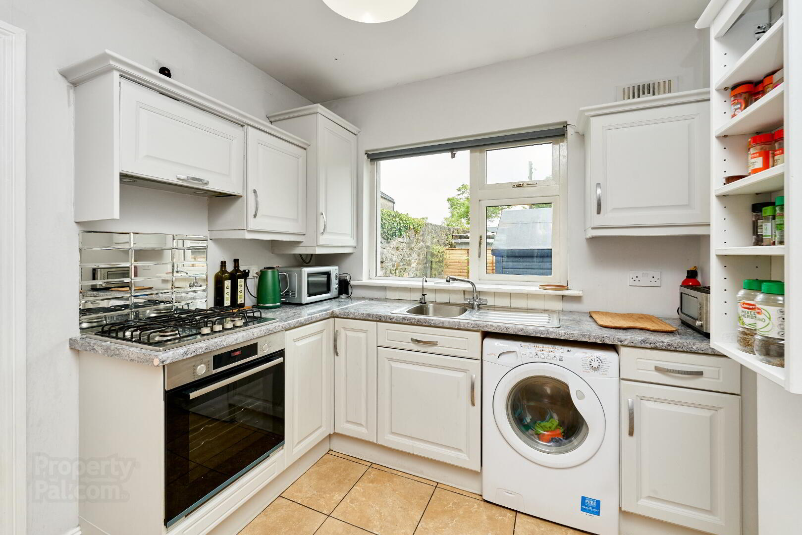 22 St Loman Street 6 of 21