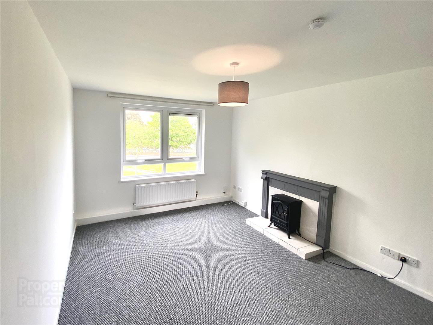 52 Rosebrook Grove 3 of 12