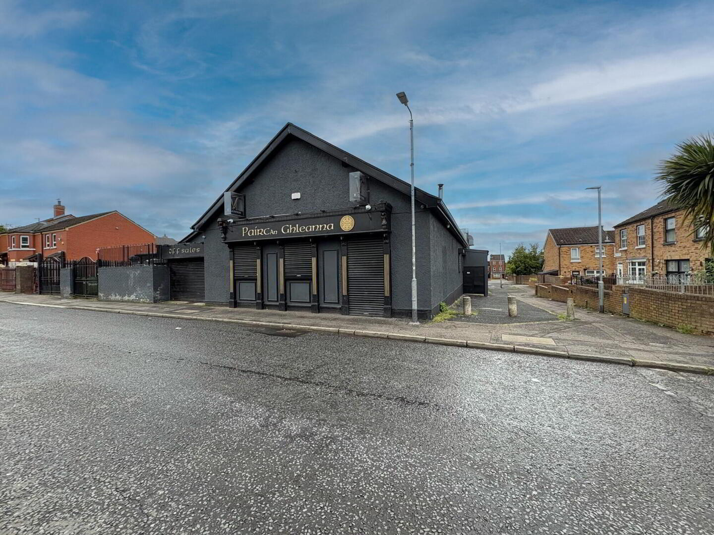 The Glenpark Inn, 18-22 Ardoyne Avenue 1 of 2
