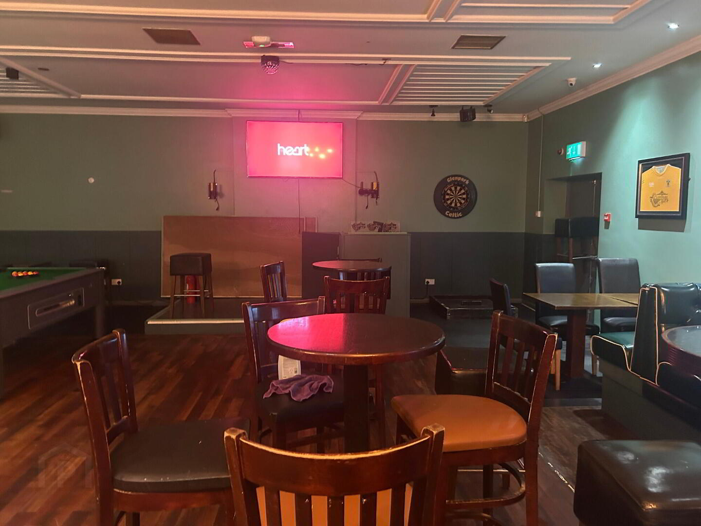 The Glenpark Inn, 18-22 Ardoyne Avenue 6 of 8