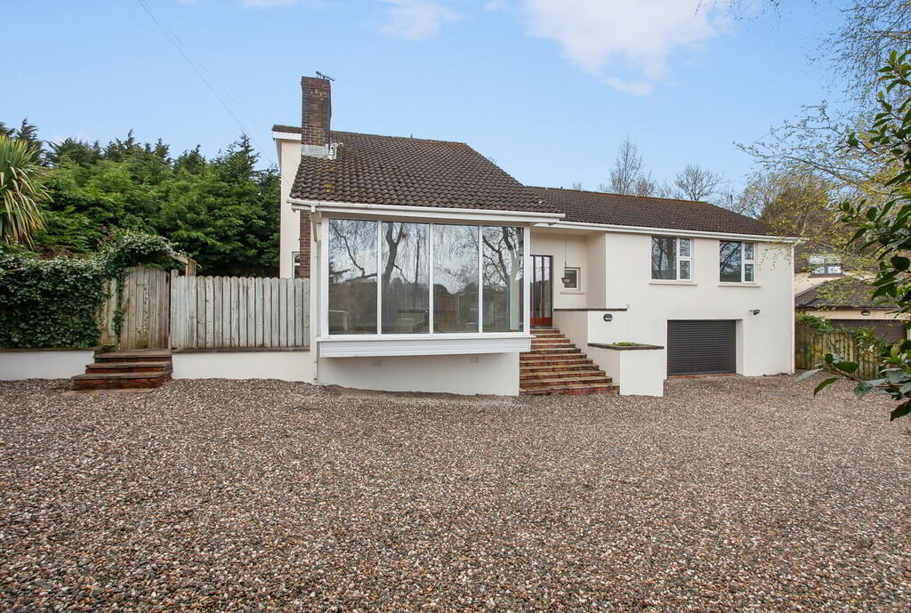 1 Fort Road 34 of 40