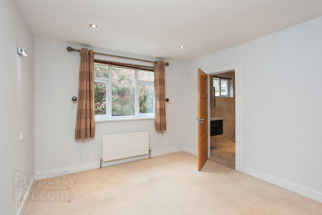 1 Fort Road 18 of 40