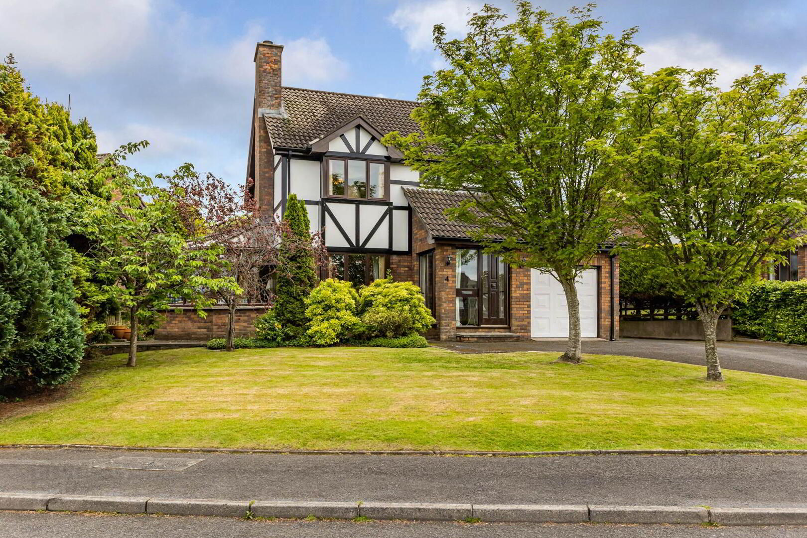 4 Strangford View 1 of 27