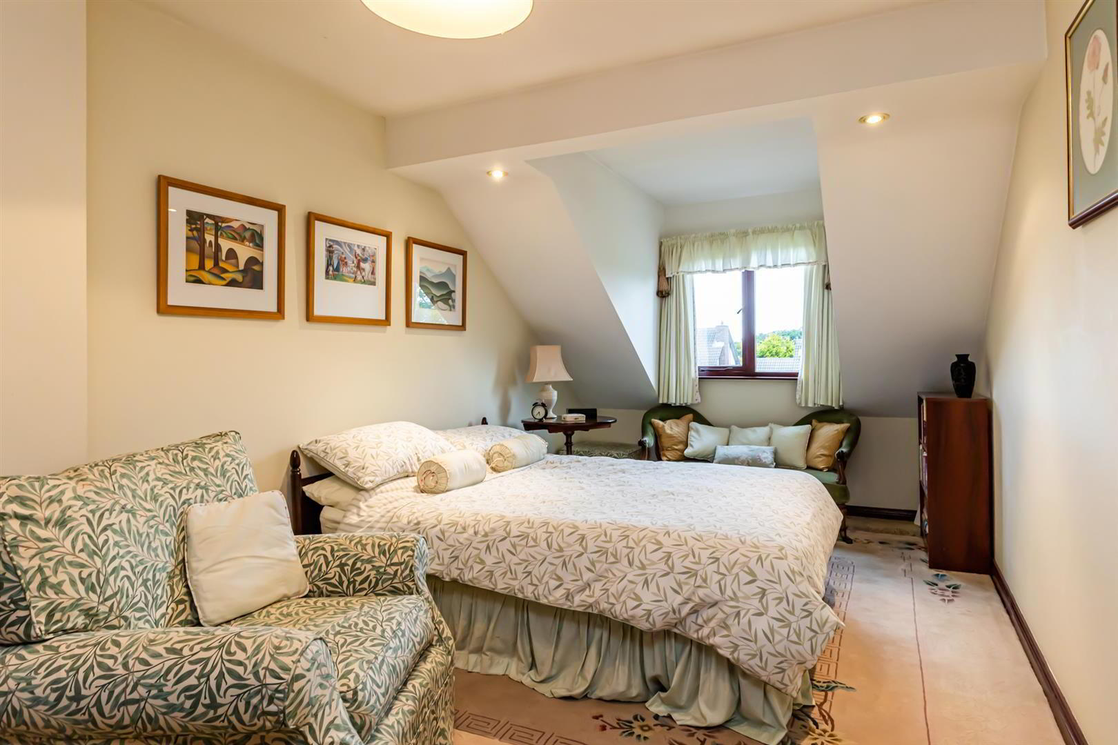 4 Strangford View 23 of 27