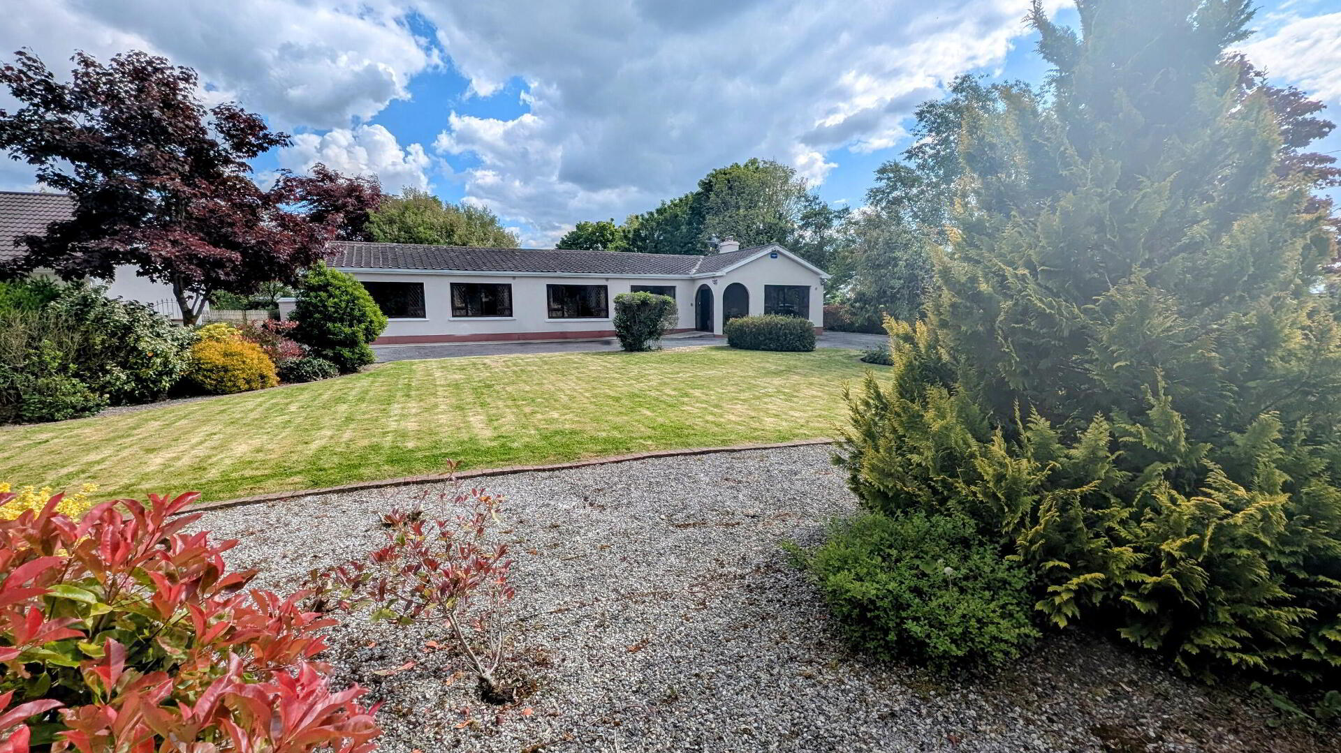 property description image